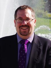 Peter  Larson